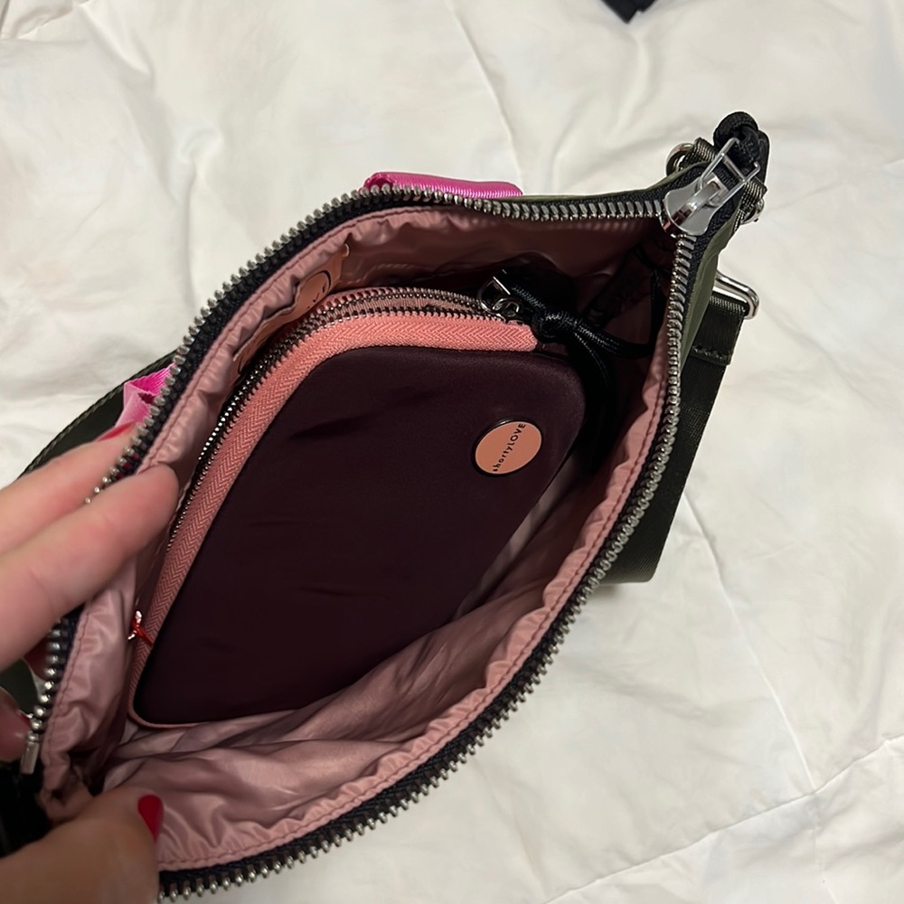 ShortyLOVE Jetty Clutch Wallet